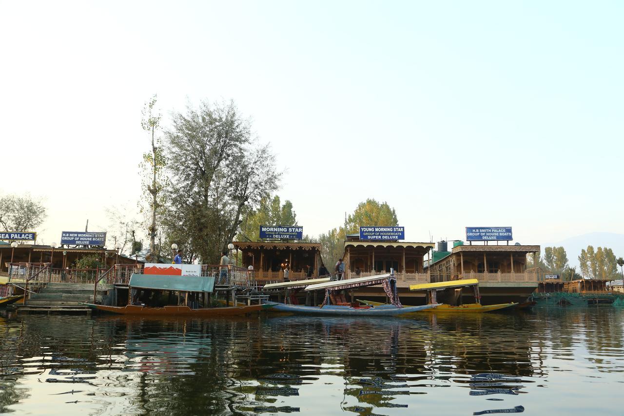 Morning Star Group Of Houseboats Hotel Srīnagar Eksteriør billede